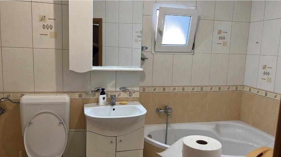 Garsonieră decomandată în Basarabia