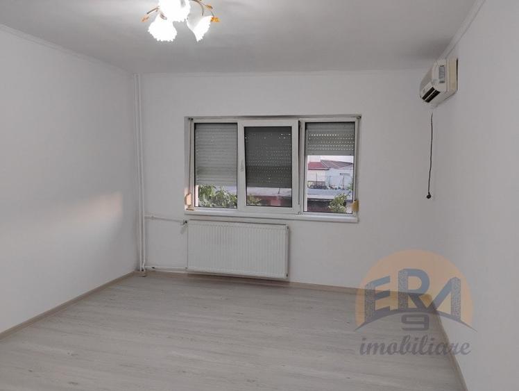 Garsonieră decomandată în Sânmartin