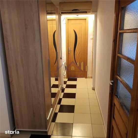 Apartament cu 4 camere decomandat în Dorobanți 2