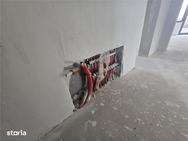 Casă cu 7 camere cu Teren 598 Mp în Sântandrei