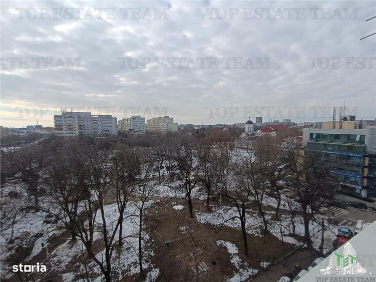 Apartament cu 3 camere decomandat în Grivița