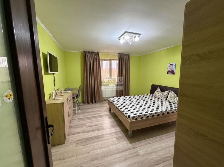 Casă individuală cu 3 camere cu Canalizare în Munteni