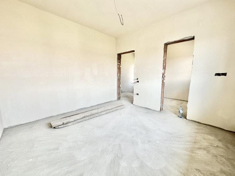 Duplex cu 3 camere cu Canalizare în Moșnița Nouă