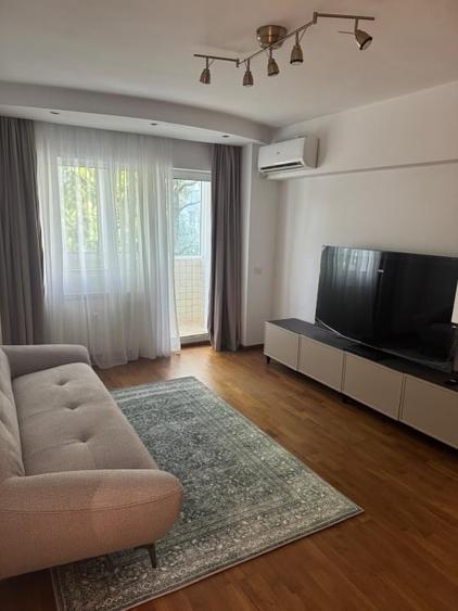 Apartament cu 2 camere decomandat, mobilat în 1 Mai