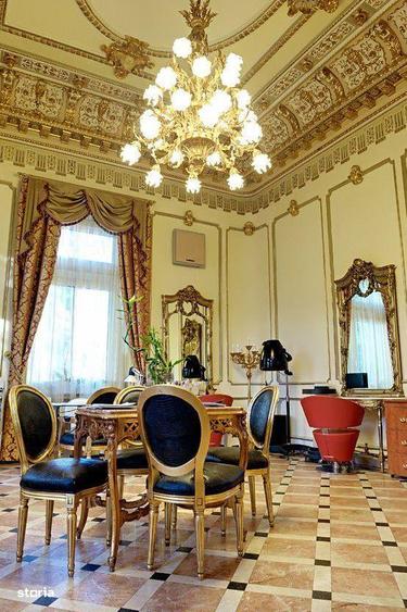 Casă cu Teren 1000 Mp în Romană