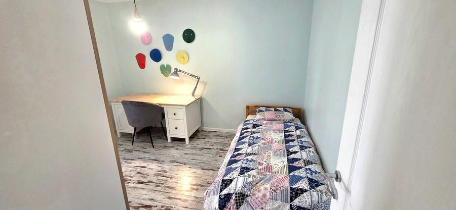 Apartament cu 4 camere decomandat în Cișmigiu