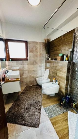 Casă individuală cu 3 camere cu Canalizare în Semicentral