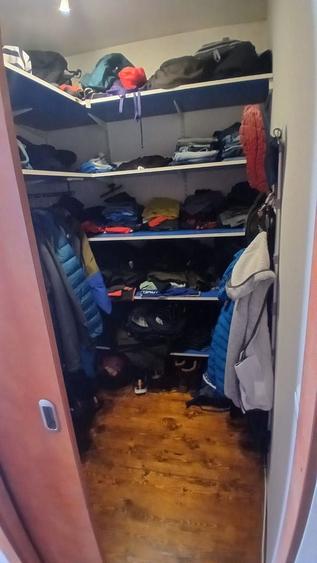 Casă individuală cu 7 camere cu Canalizare în Șura Mare