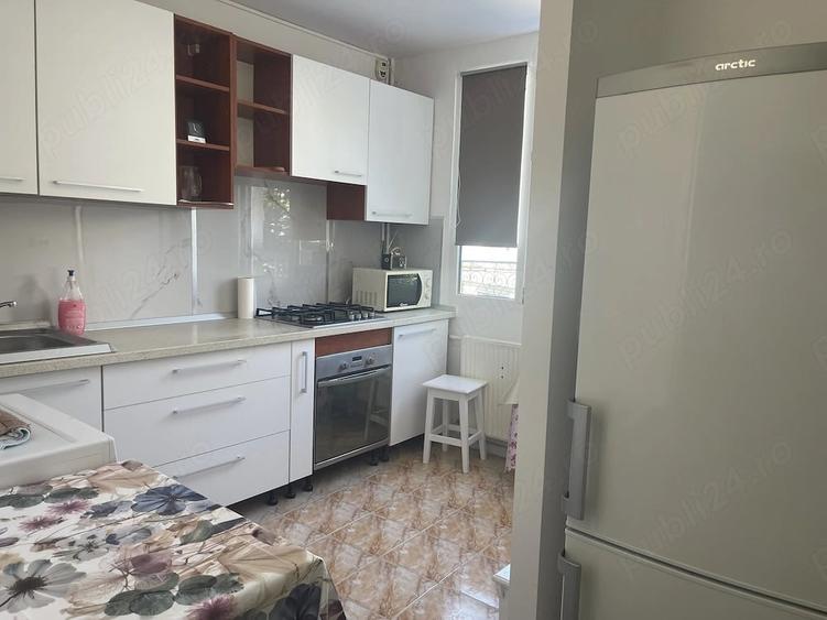 Apartament cu 2 camere decomandat în Militari