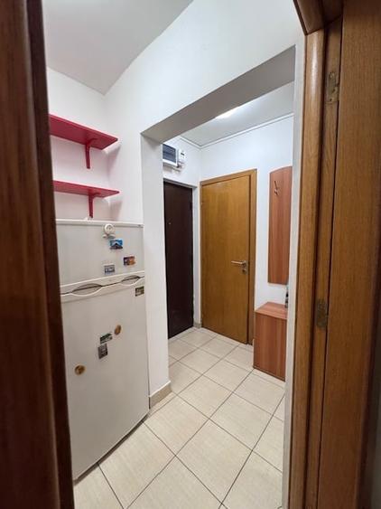 Garsonieră decomandată, mobilată în Pantelimon