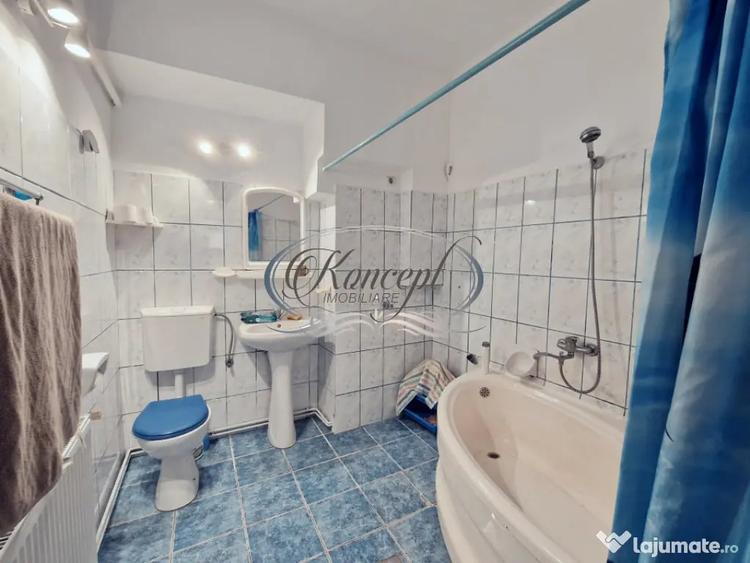 Apartament cu 3 camere semidecomandat, mobilat în Central