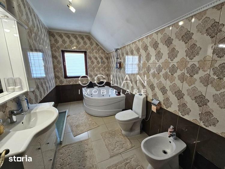 Casă cu 5 camere cu Teren 220 Mp în Valea Aurie