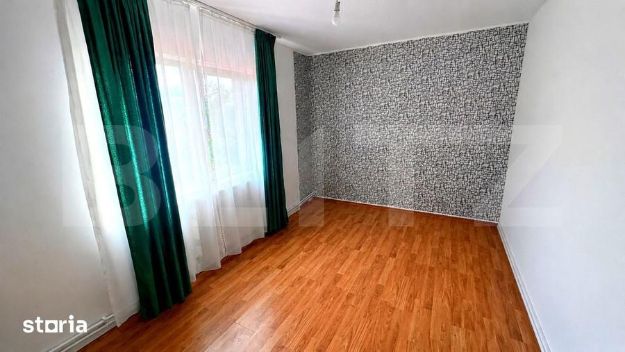 Casă cu 4 camere cu Teren 350 Mp în Central