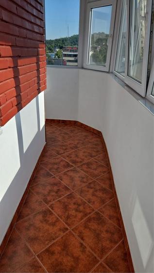 Proprietar, dau spre inchiriere apartament decomnadat cu 3 camere, Pacurari, Lukoil - 8