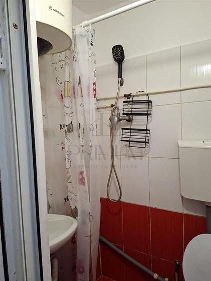 Garsonieră decomandată, mobilată în Iosefin