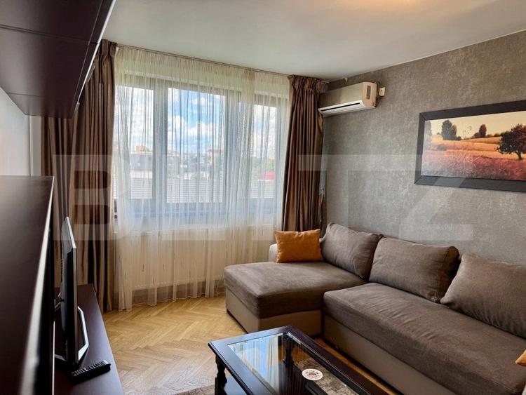 Apartament de inchiriat, cu 3 camere, 70 mp, zona ultracentrala - 2