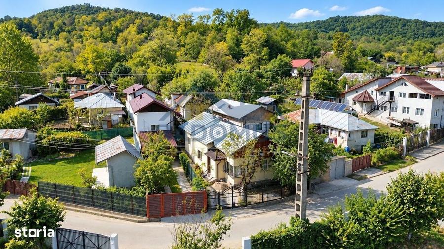 Casă cu 3 camere cu Teren 500 Mp în Șoimari