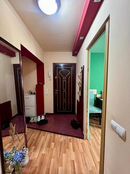 Apartament cu 4 camere decomandat, mobilat în Porolissum