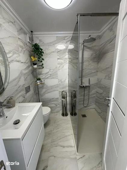 Apartament cu 4 camere semidecomandat în Drumul Taberei