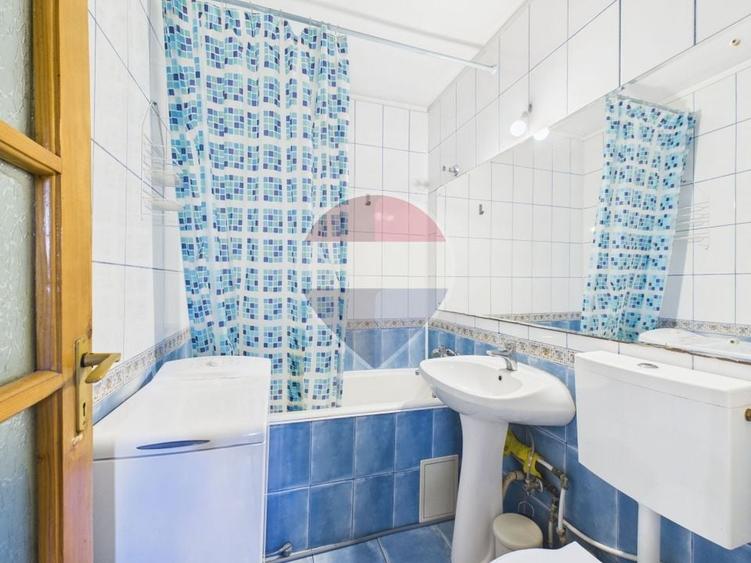Apartament cu 2 camere semidecomandat, mobilat în Olteniței
