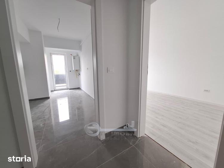 Apartament cu 3 camere decomandat în Galata