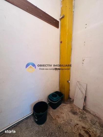 Apartament cu 4 camere decomandat în Ceahlău