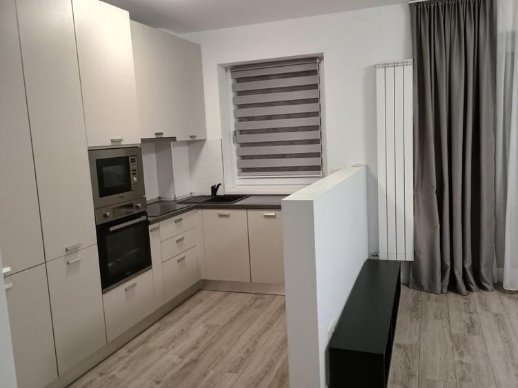Apartament cu 2 camere decomandat în Exterior Vest