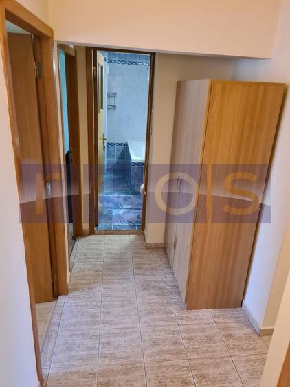 Apartament cu 3 camere decomandat, mobilat în Vitan Mall