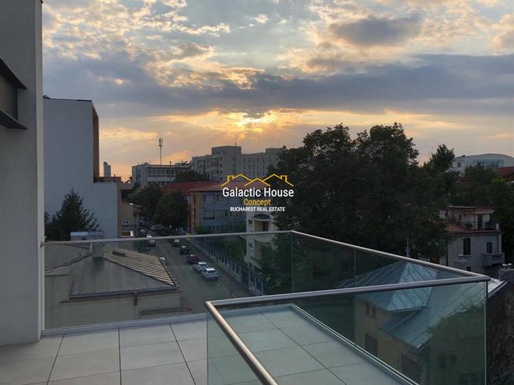 Apartament cu 3 camere decomandat în Dorobanți