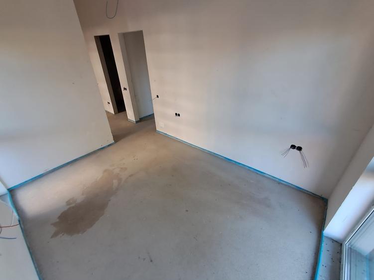 Apartament cu 3 camere în Florești