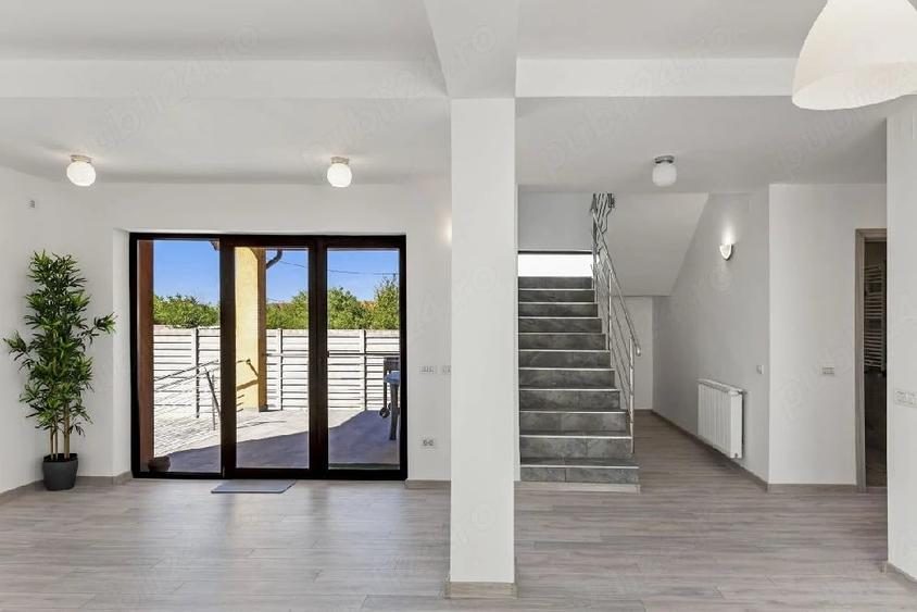 Casă cu Teren 1280 Mp în Ciorogârla