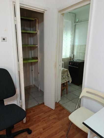 Apartament cu 1 camera - zona Podu Ros - vis a vis Dedeman - 6