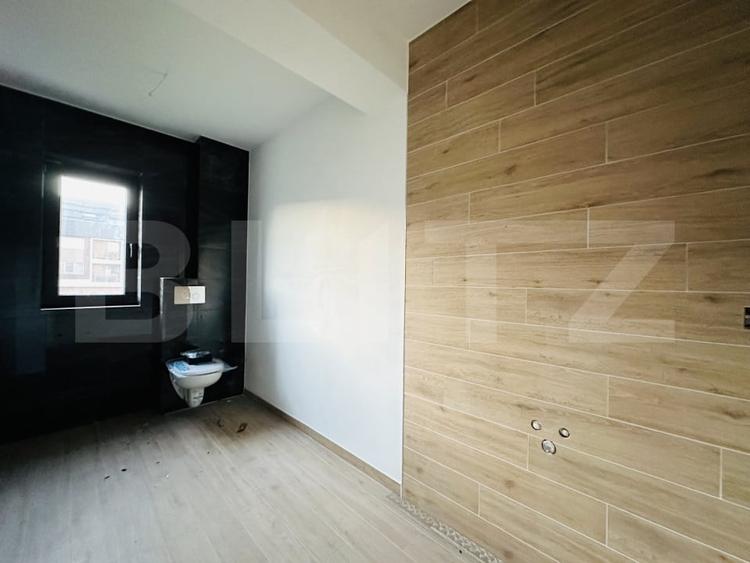 Duplex cu 4 camere cu Canalizare în Tractorul