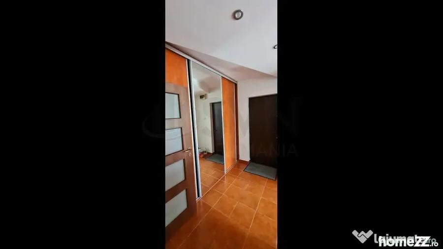Apartament cu 2 camere semidecomandat în Panduri