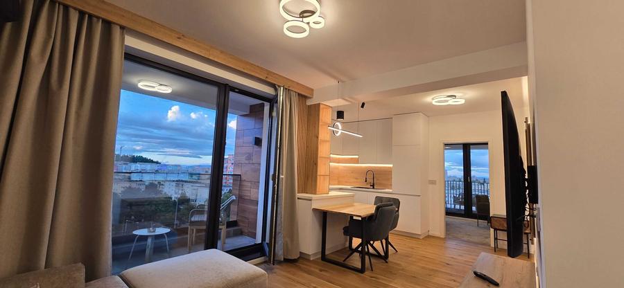 Apartament cu 2 camere nedecomandat în Astra
