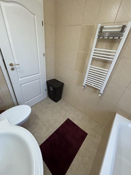 Apartament cu 2 camere decomandat în Dumbrăvița