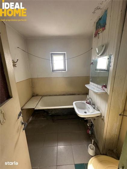 Apartament cu 2 camere decomandat în Nicolina