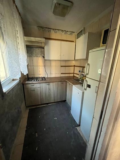 Apartament cu 2 camere nedecomandat în Vitrometan
