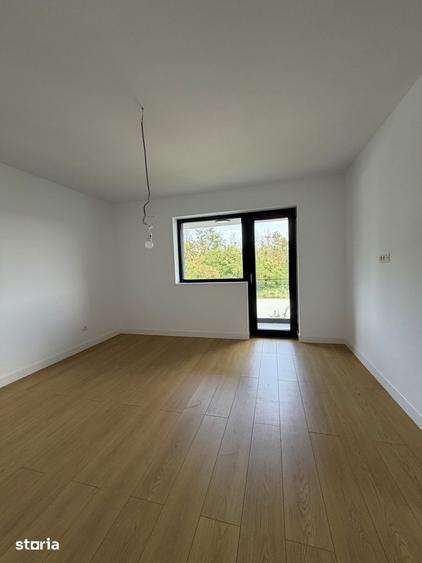 Casă cu 4 camere cu Teren 328 Mp în Clinceni