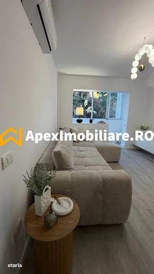 Apartament cu 4 camere semidecomandat în Central