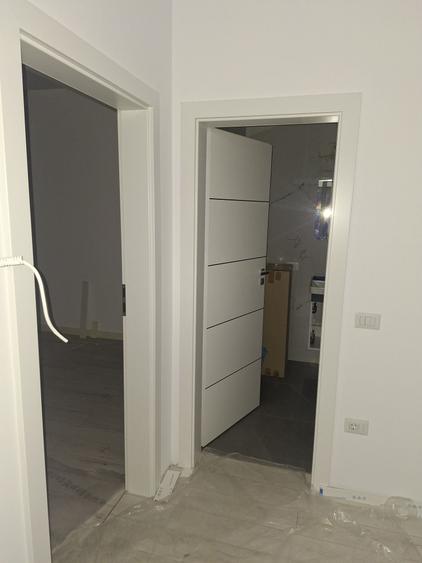 Apartament cu 2 camere decomandat în Exterior Vest