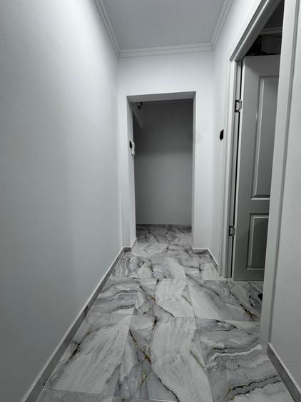 Apartament cu 3 camere semidecomandat în Tătărași