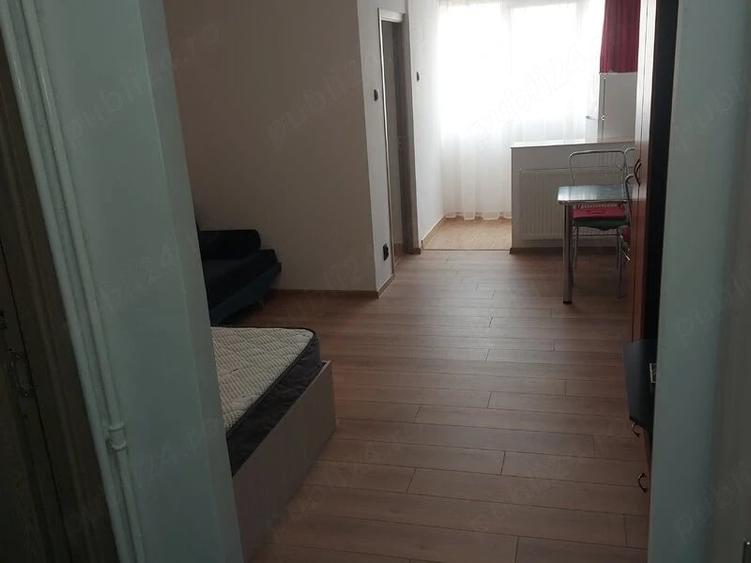 Garsonieră semidecomandată în Basarabia