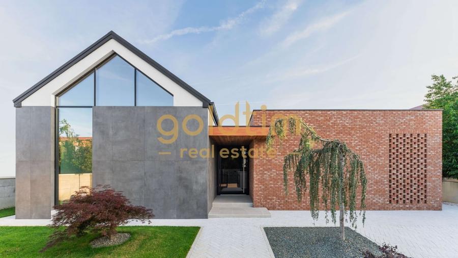 Casă individuală cu 4 camere cu Piscina în Otopeni