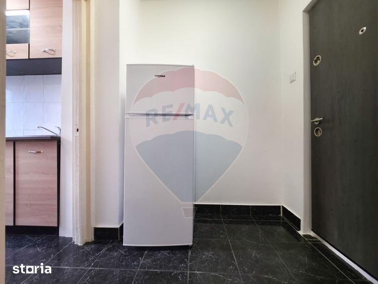Apartament cu 2 camere semidecomandat în Giurgiului