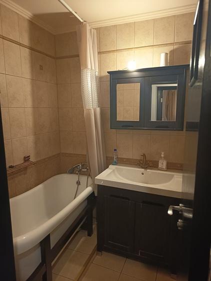 Apartament cu 2 camere decomandat în Exterior Vest