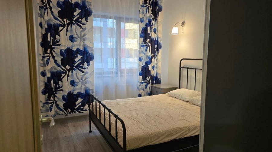 Apartament cu 2 camere semidecomandat, mobilat în Politehnica
