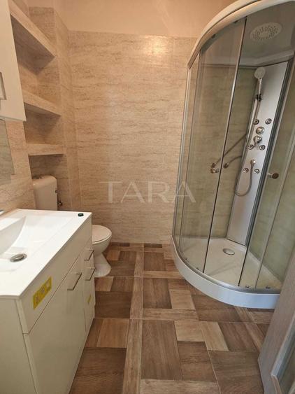 Apartament cu 3 camere decomandat, mobilat în Vest
