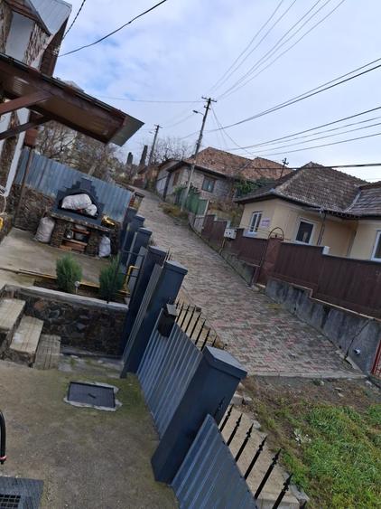 Casă cu 3 camere cu Teren 173 Mp în Ultracentral