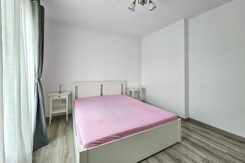 Apartament cu 2 camere semidecomandat în Tractorul